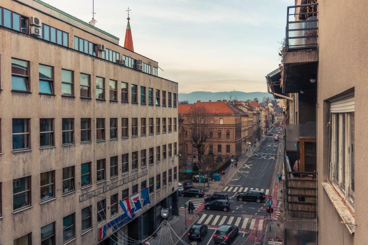 Apartment Luna Загреб Экстерьер фото